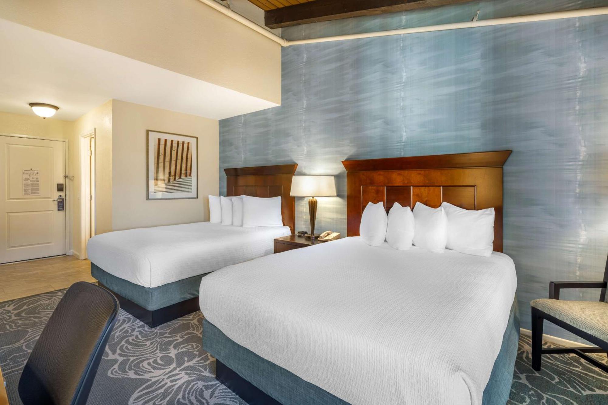 Best Western Plus Carpinteria Inn Экстерьер фото