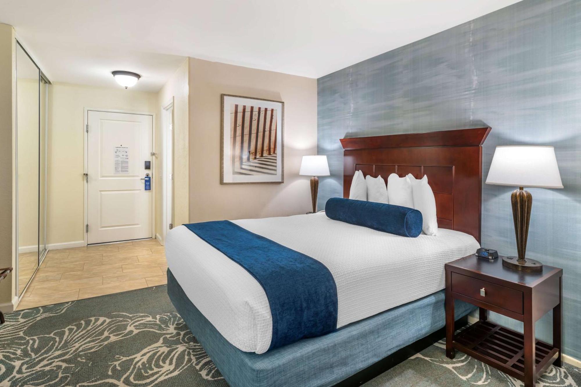 Best Western Plus Carpinteria Inn Экстерьер фото