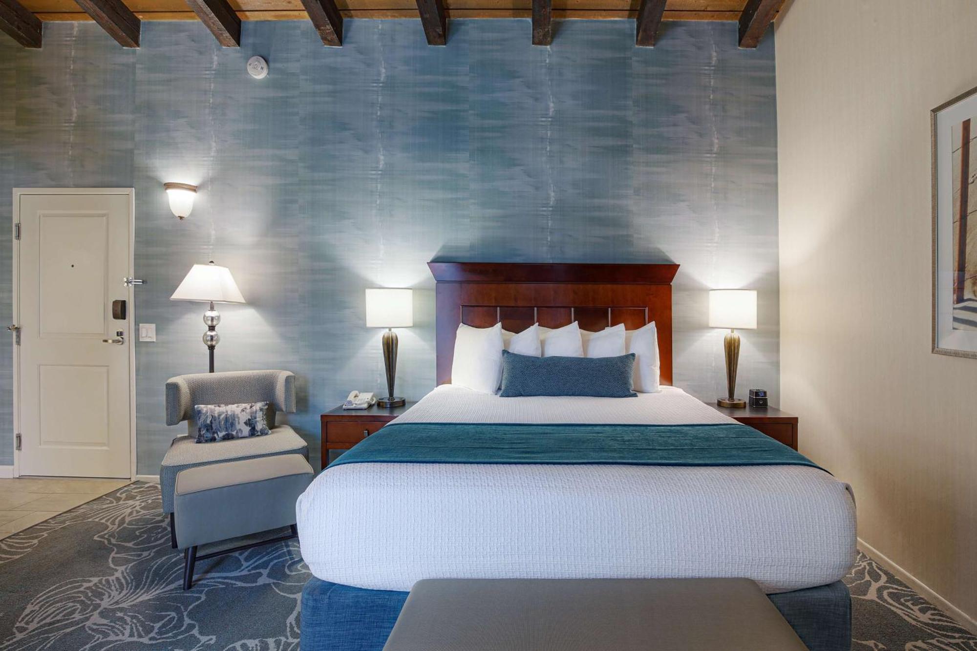 Best Western Plus Carpinteria Inn Экстерьер фото