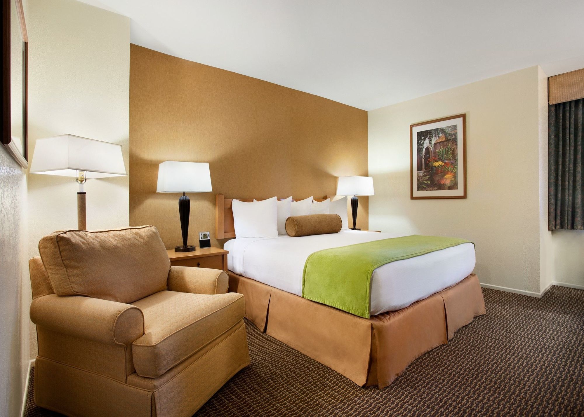 Best Western Plus Carpinteria Inn Экстерьер фото